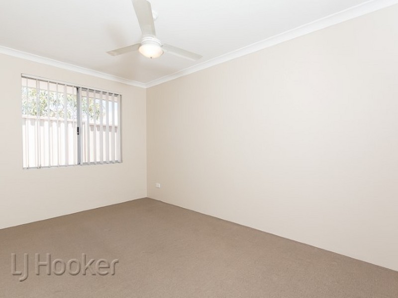 4 Jims Crescent, Secret Harbour WA 6173