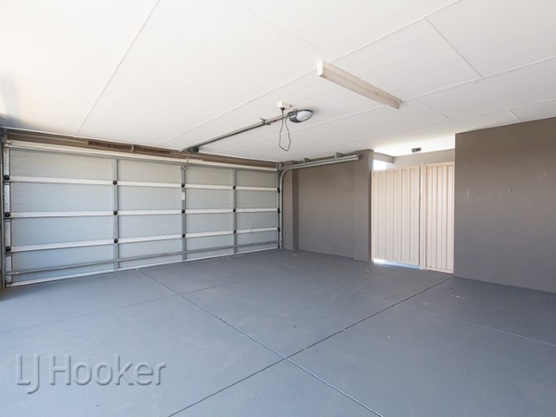 4 Jims Crescent, Secret Harbour WA 6173