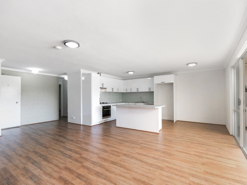 3/9 Kent Street, Rockingham WA 6168