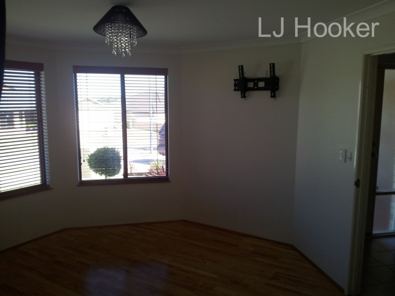 7 Maidstone Way, Secret Harbour WA 6173