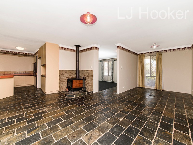 45 St Andrews Loop, Cooloongup WA 6168