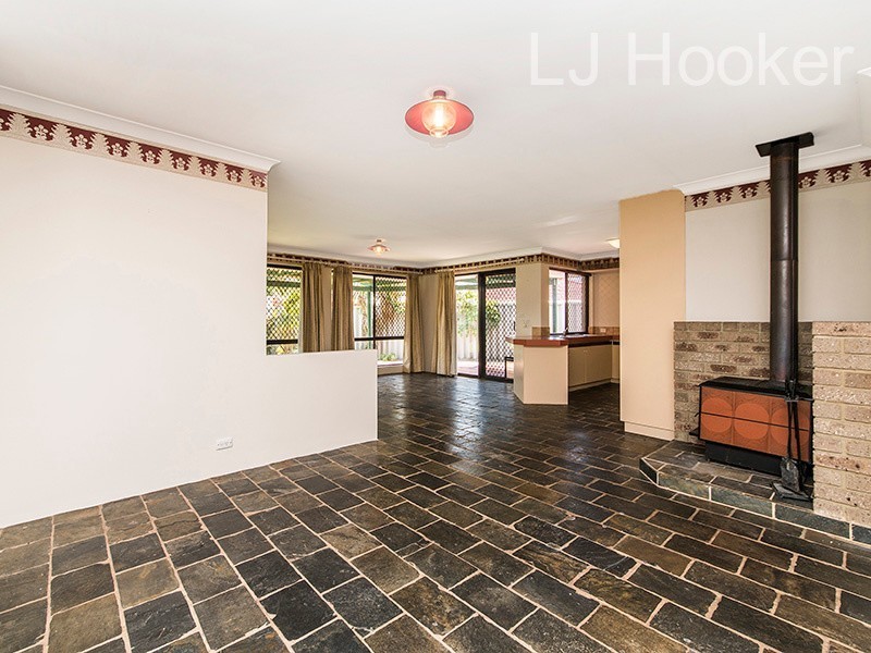 45 St Andrews Loop, Cooloongup WA 6168