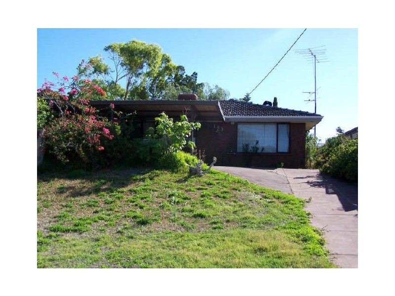 143 Safety Bay Road, Shoalwater WA 6169