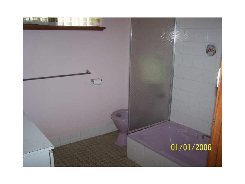 143 Safety Bay Road, Shoalwater WA 6169