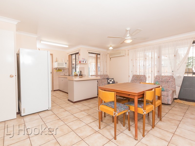 28 Carribean Drive, Safety Bay WA 6169