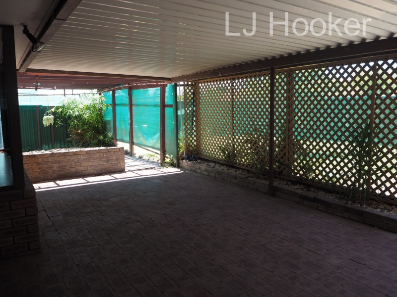 93 Donald Drive, Safety Bay WA 6169