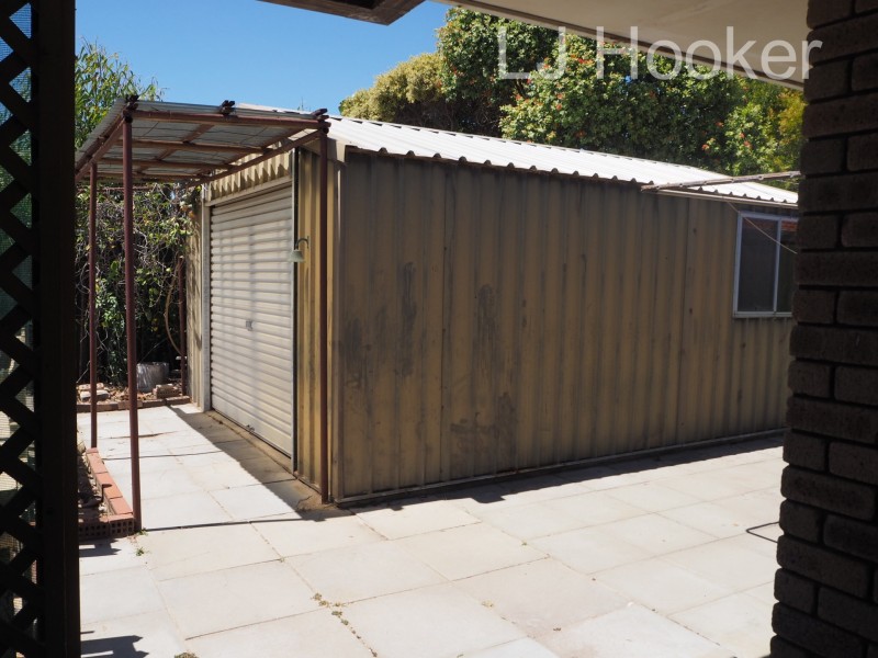 93 Donald Drive, Safety Bay WA 6169