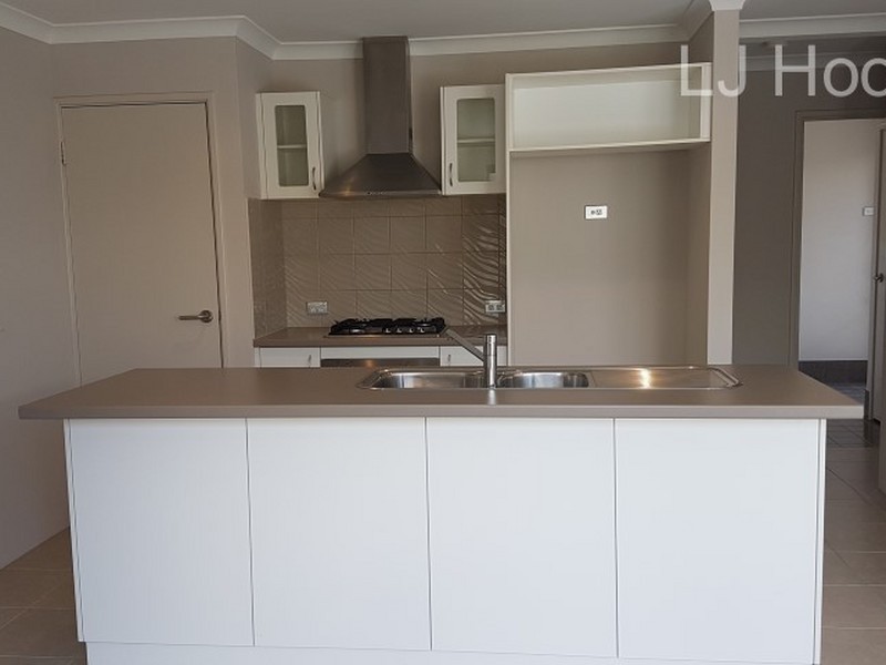 2/130 Brennan Promenade, Baldivis WA 6171