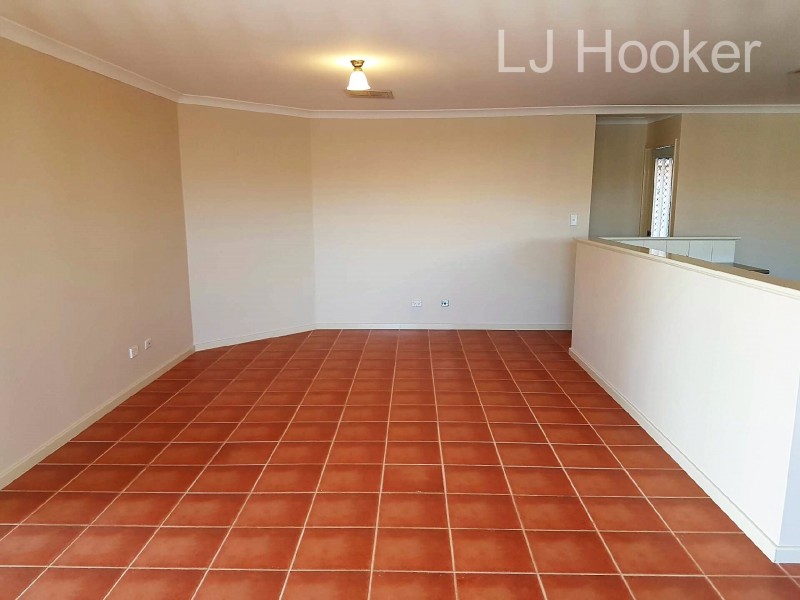 21 Eva Lynch Way, Port Kennedy WA 6172