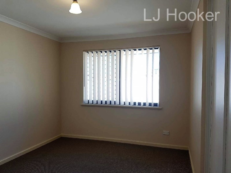 21 Eva Lynch Way, Port Kennedy WA 6172