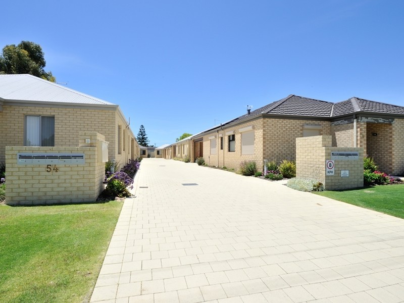 7/54 Penguin Road, Shoalwater WA 6169