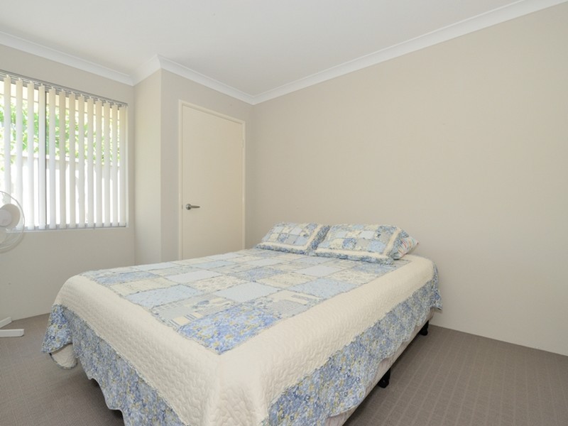 7/54 Penguin Road, Shoalwater WA 6169