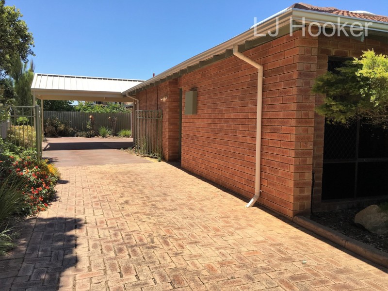 7/33 Fletcher Street, Rockingham WA 6168