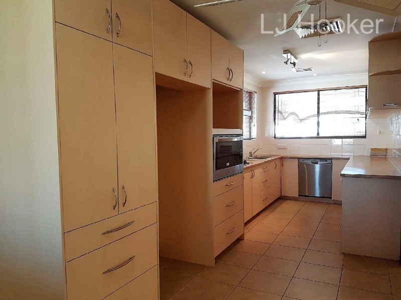 11 Fourth Avenue, Shoalwater WA 6169