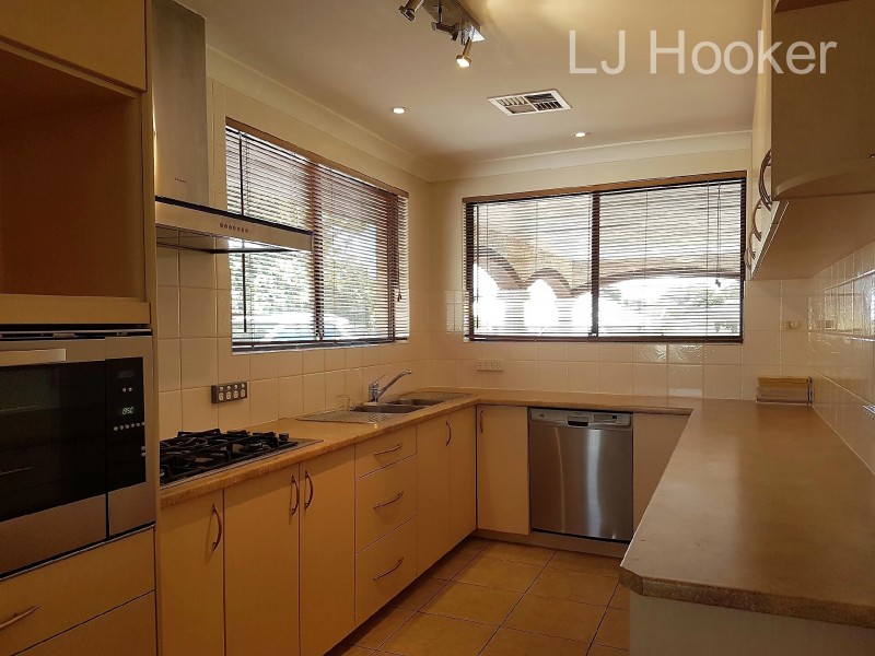 11 Fourth Avenue, Shoalwater WA 6169