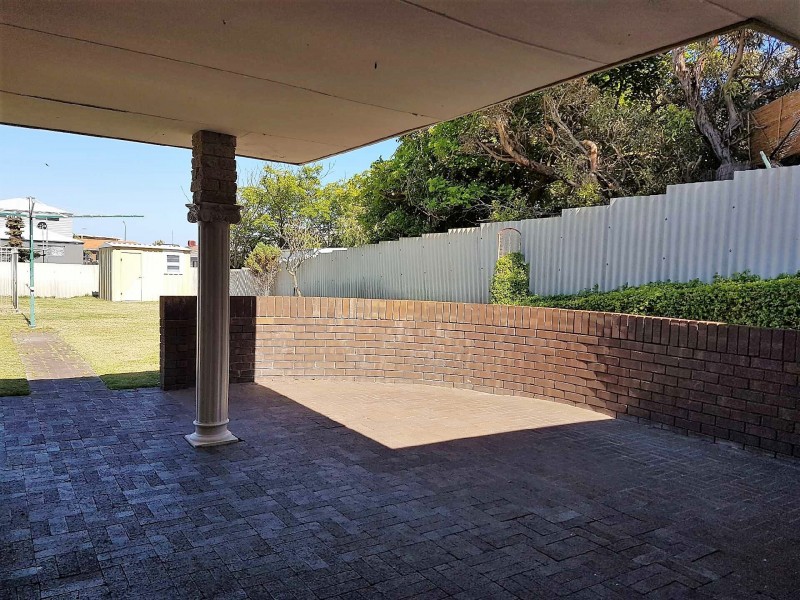 11 Fourth Avenue, Shoalwater WA 6169