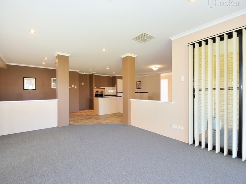 6 Yelka Way, Bertram WA 6167