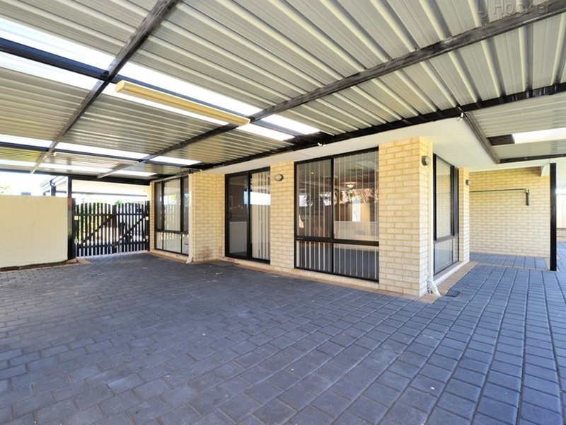 6 Yelka Way, Bertram WA 6167