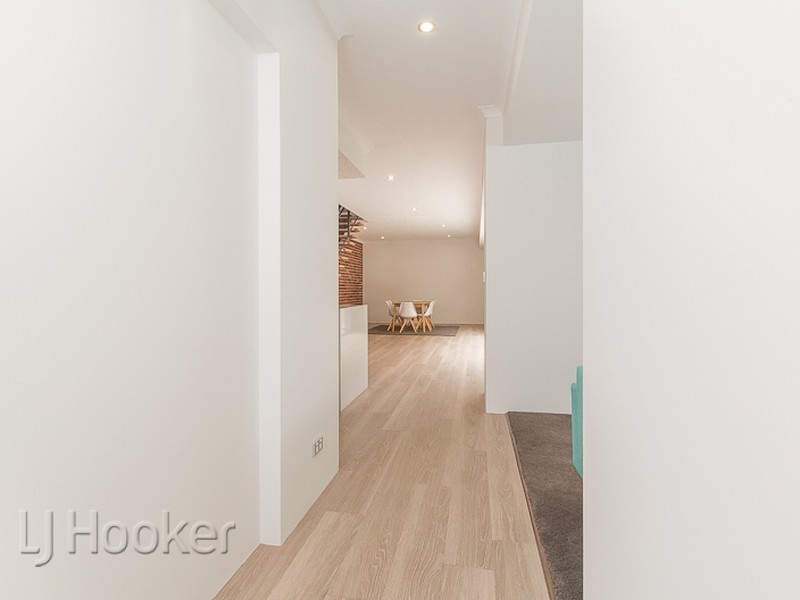 34 Emma Street, Rockingham WA 6168