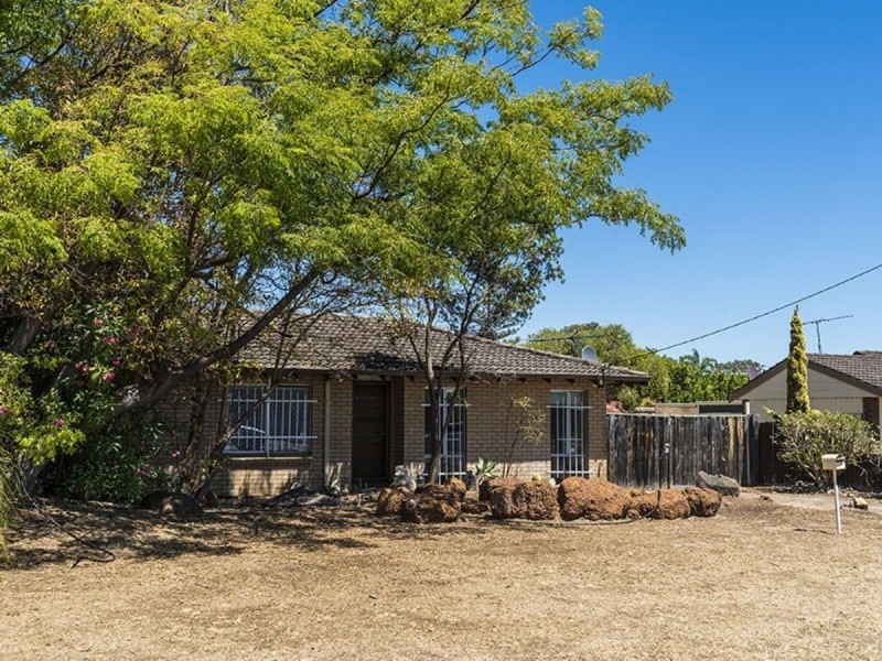 47 Warnbro Sound Avenue, Warnbro WA 6169