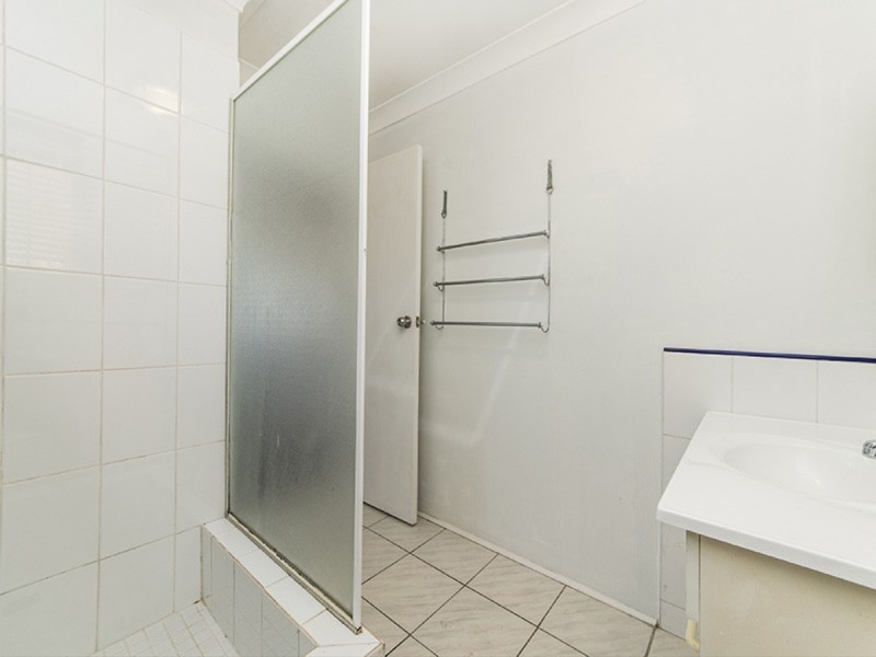 47 Warnbro Sound Avenue, Warnbro WA 6169