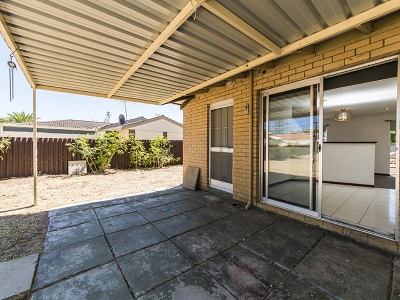 47 Warnbro Sound Avenue, Warnbro WA 6169