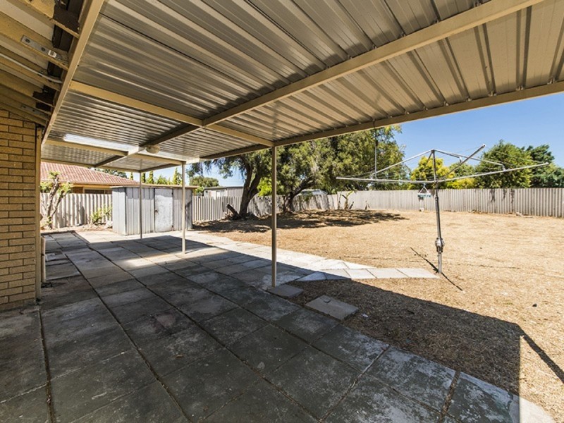 47 Warnbro Sound Avenue, Warnbro WA 6169
