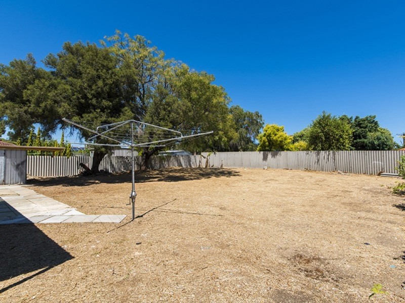 47 Warnbro Sound Avenue, Warnbro WA 6169