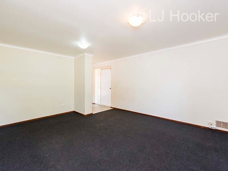 24 Park Drive, Cooloongup WA 6168