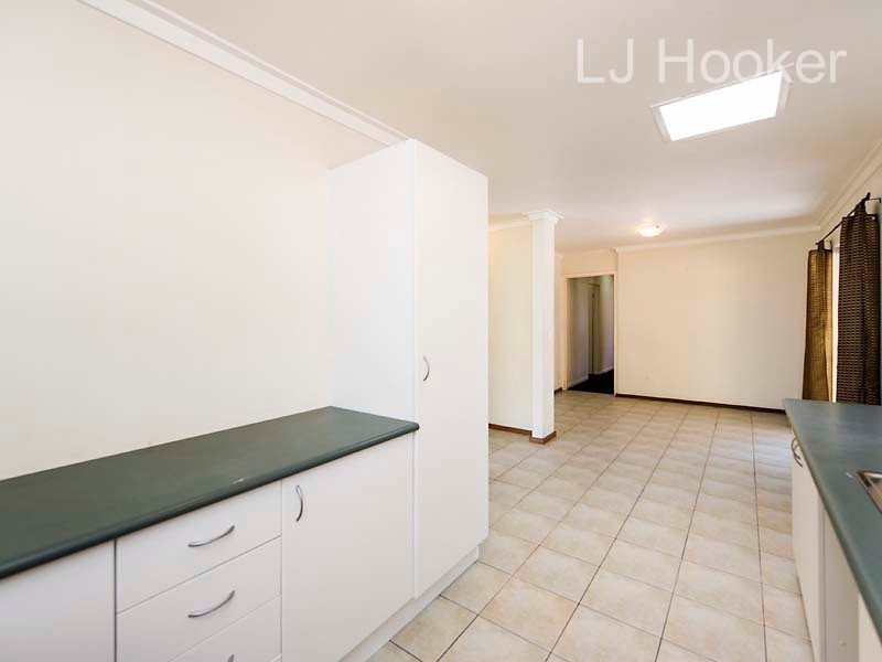 24 Park Drive, Cooloongup WA 6168
