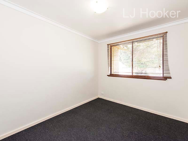 24 Park Drive, Cooloongup WA 6168