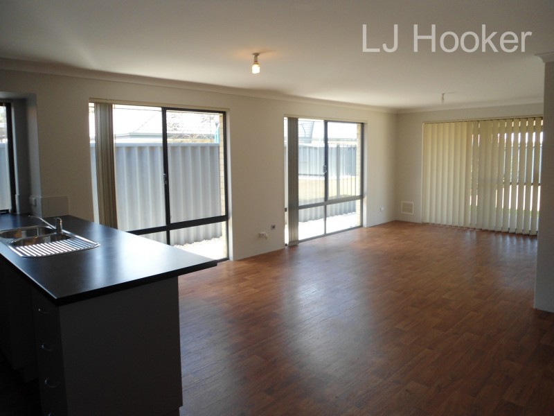 70 Claret Ash Boulevard, Baldivis WA 6171