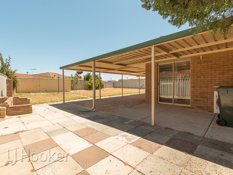 57 Goongarie Drive, Waikiki WA 6169