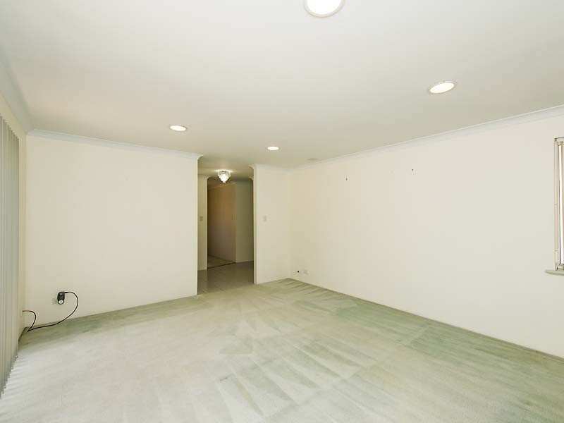 129 Penguin Road, Safety Bay WA 6169