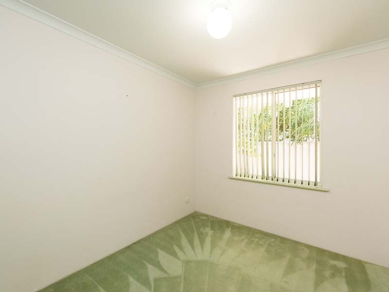 129 Penguin Road, Safety Bay WA 6169