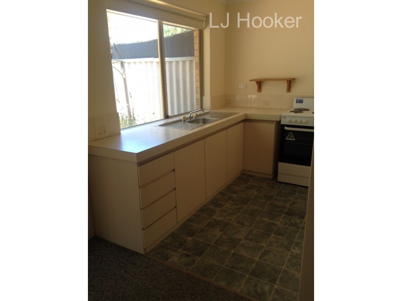 20/6 Sepia Court, Rockingham WA 6168