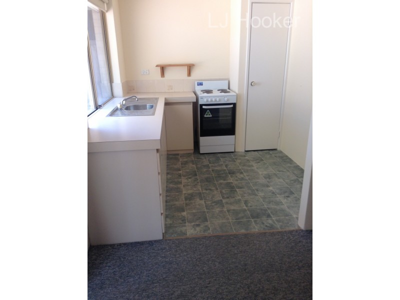 20/6 Sepia Court, Rockingham WA 6168