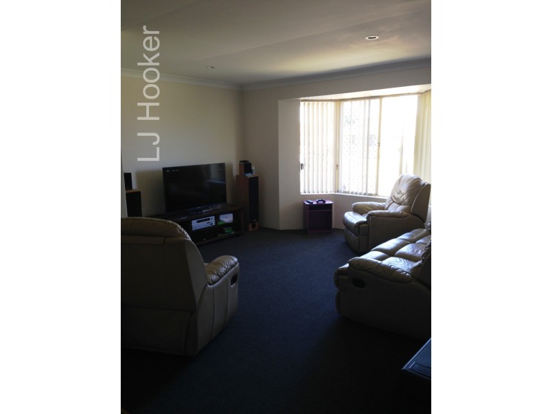 13 Andros Road, Safety Bay WA 6169