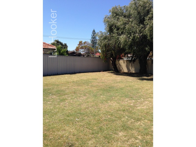 13 Andros Road, Safety Bay WA 6169