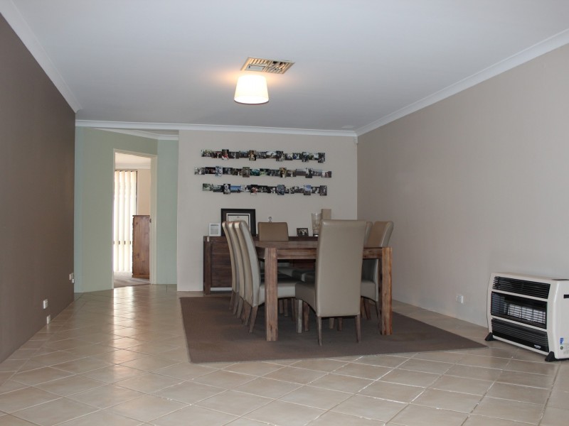 5 Cable Retreat, Waikiki WA 6169