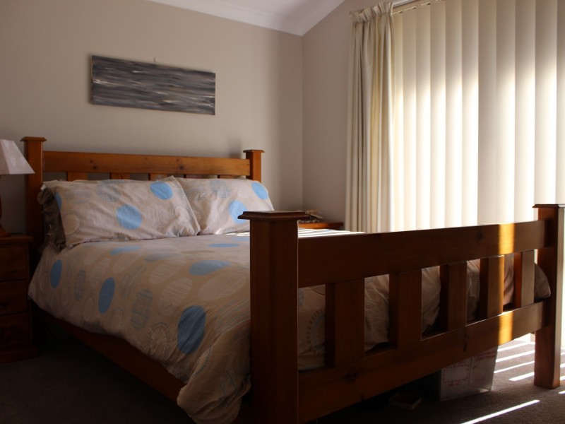 5 Cable Retreat, Waikiki WA 6169