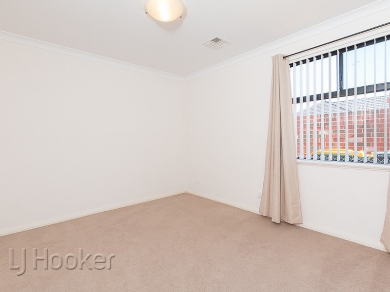 12 Kimberley Drive, Secret Harbour WA 6173