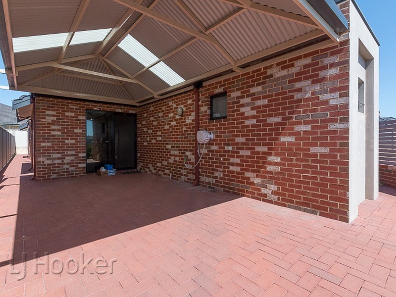 12 Kimberley Drive, Secret Harbour WA 6173