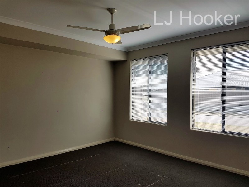 18 Jims Crescent, Secret Harbour WA 6173