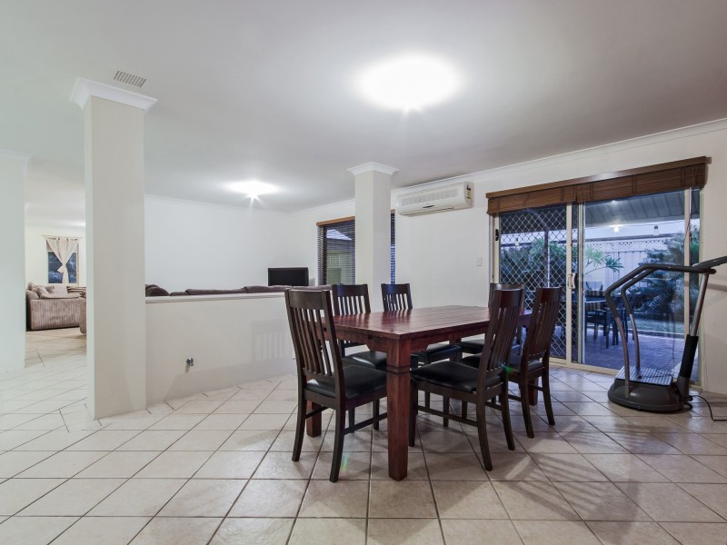 6 Taviano Vista, Secret Harbour WA 6173