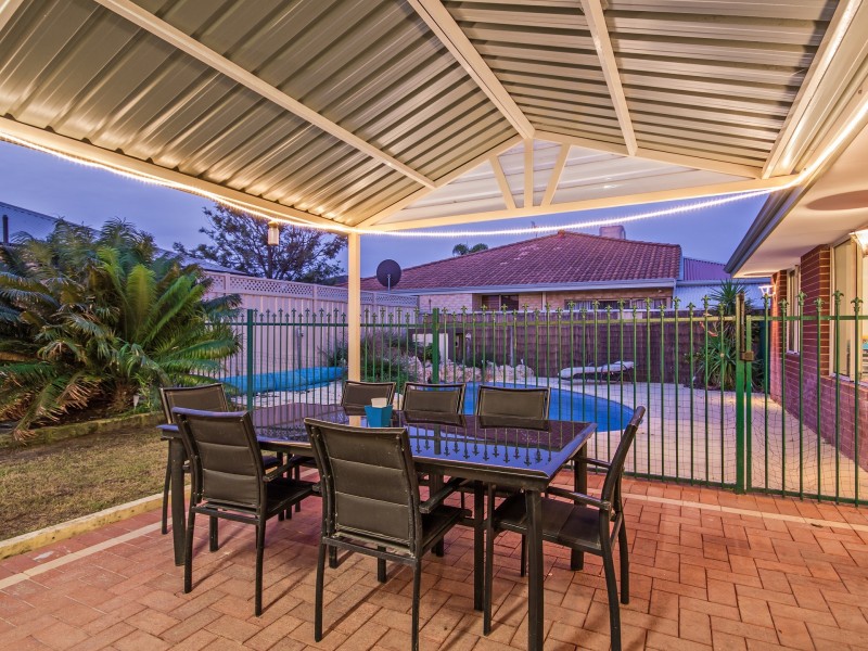 6 Taviano Vista, Secret Harbour WA 6173