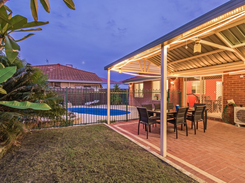 6 Taviano Vista, Secret Harbour WA 6173