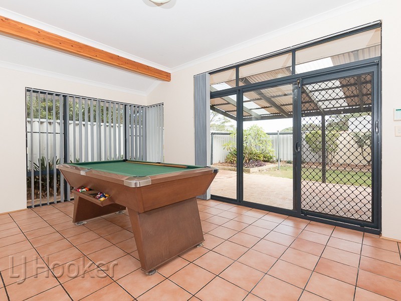 98 Secret Harbour Blvd, Secret Harbour WA 6173