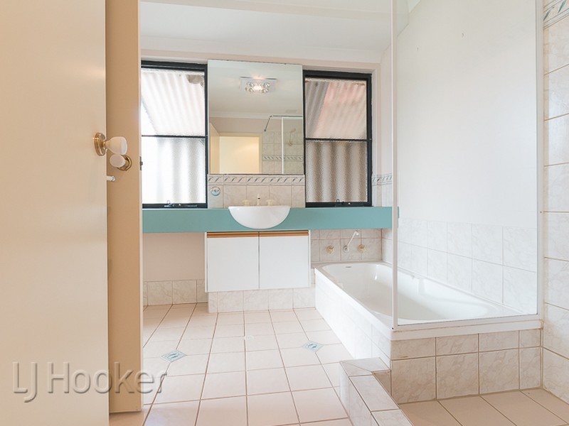 98 Secret Harbour Blvd, Secret Harbour WA 6173