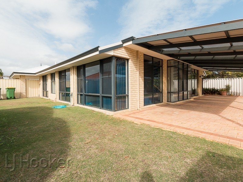 98 Secret Harbour Blvd, Secret Harbour WA 6173